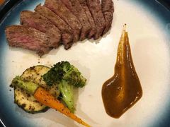 精选谷饲牛排配意面-V Bar海景扒房(北海湾惠龙万达嘉华酒店)