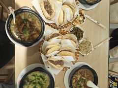 -闫家驴肉老店(华电一校店)