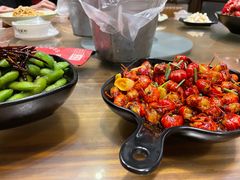 -巴厘龙虾·榜首油焖大虾(音乐学院·沿江酒馆店)