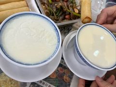 -周大娘牛乳(旧寨古村总店)