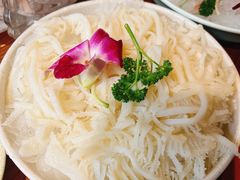 -佬土鹅肠火锅(解放路店)