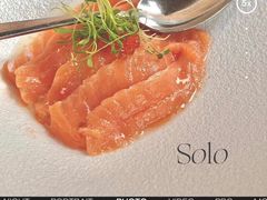 三文鱼温泉蛋配鱼子-Solo(衡山路店)