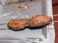 -三个大叔烤羊肉串·歌手驻唱·碳烤鲜肉(西三旗店)