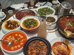 -万重锦·人文川菜馆(骡马市店)