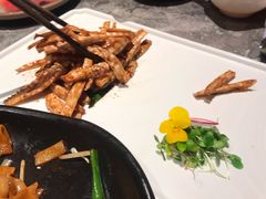 -稻鲜记潮汕砂锅粥