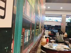 大堂-广信牛奶甜品世家(台东店)