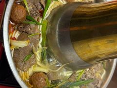 -撒拉人家.酸菜牦牛肉火锅