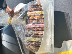 -Laderach 莱德拉(上海环贸iapm店)