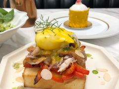 烤鸡肉班尼迪克蛋-蘭茉L'Amour(万象城店)