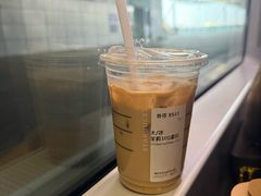 -星巴克(青岛火车北站候车大厅店)