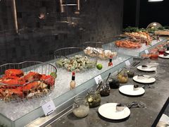生鲜-BLU 全日制餐厅(上海安曼纳卓悦酒店)