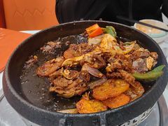 -撒拉人家.酸菜牦牛肉火锅