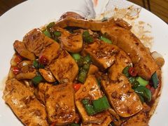 -爱碗亭·鲜炒湖南菜(壹城中心店)