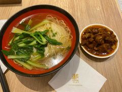 鸡骨酱面-泰煌鸡·上海白斩鸡·鸡汤面(万航店)