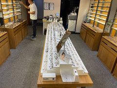 -优医视平价眼镜超市蔡司依视路折扣(小马厂店)