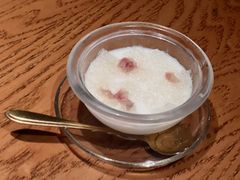 燕窝布丁-渡鲑亭(东二环泰禾广场店)
