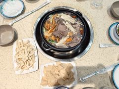 -九寨特色牦牛肉汤锅 羊肉汤锅