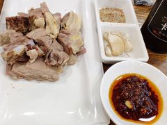 -清真·玛丽亚新疆菜主题餐厅(浙江中路店)