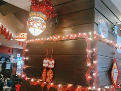 -大头虾越式风味餐厅(光明广场店)