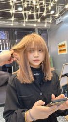 -Tloml salon