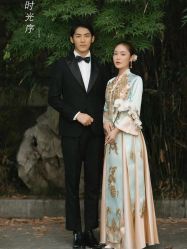 -不晚国际婚纱礼服