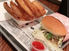 -FATBURGER 特富客汉堡(外交公寓店)