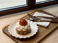 -VERIE BAKEHOUSE