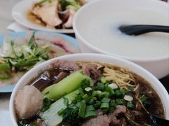 -颂记牛肉粉