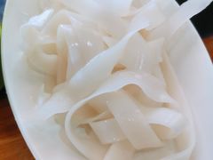 宽粉-三里屯土灶炖公鸡地锅鸡(江东店)