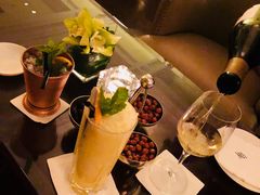 -LONG BAR 廊吧(外滩华尔道夫酒店)