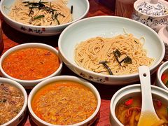 -裕兴记•蟹黄面馆(人民广场店)