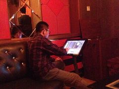 -东方好莱坞(文化路店)