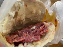 腊牛肉夹馍-杨天玉腊牛羊肉店