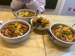 -丽丽三鲜螺蛳粉(田林路店)