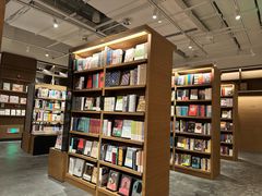 -茑屋书店(天目里店)