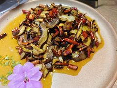 -鲜菌江湖正宗野生菌火锅