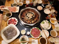 -锅首鲜品火锅(鸳鸯店)
