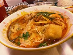 冬阴功海鲜汤粉-玩味工厂·东南亚特色餐厅(太古里店)
