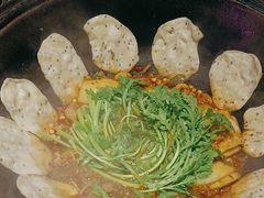 -地锅公社·现炒地锅鸡·地锅鱼·夜宵(罗锦路店)