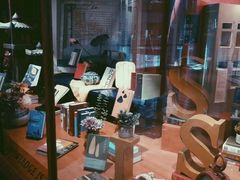 -西西弗书店(城西银泰城店)