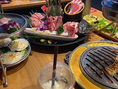 -青瓦炭韩潮烤肉(花园道店)
