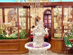 -秘密旅行Bonjour(黑金冠 江南西店)