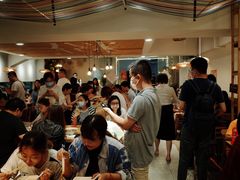 等位区-丽丽三鲜螺蛳粉(田林路店)