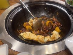 -万里闯关东铁锅炖菜馆(高新旗舰店)