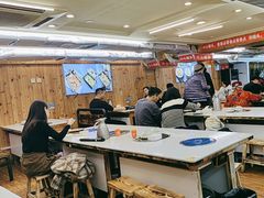 -老东镇啤酒屋海鲜加工·蒸汽海鲜·海鲜烧烤(台东店)