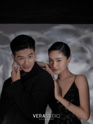 -至臻微拉婚纱摄影