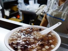 -芳婆糕团店(王府大街店)