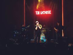 -TZ House音乐现场(来福士中心店)