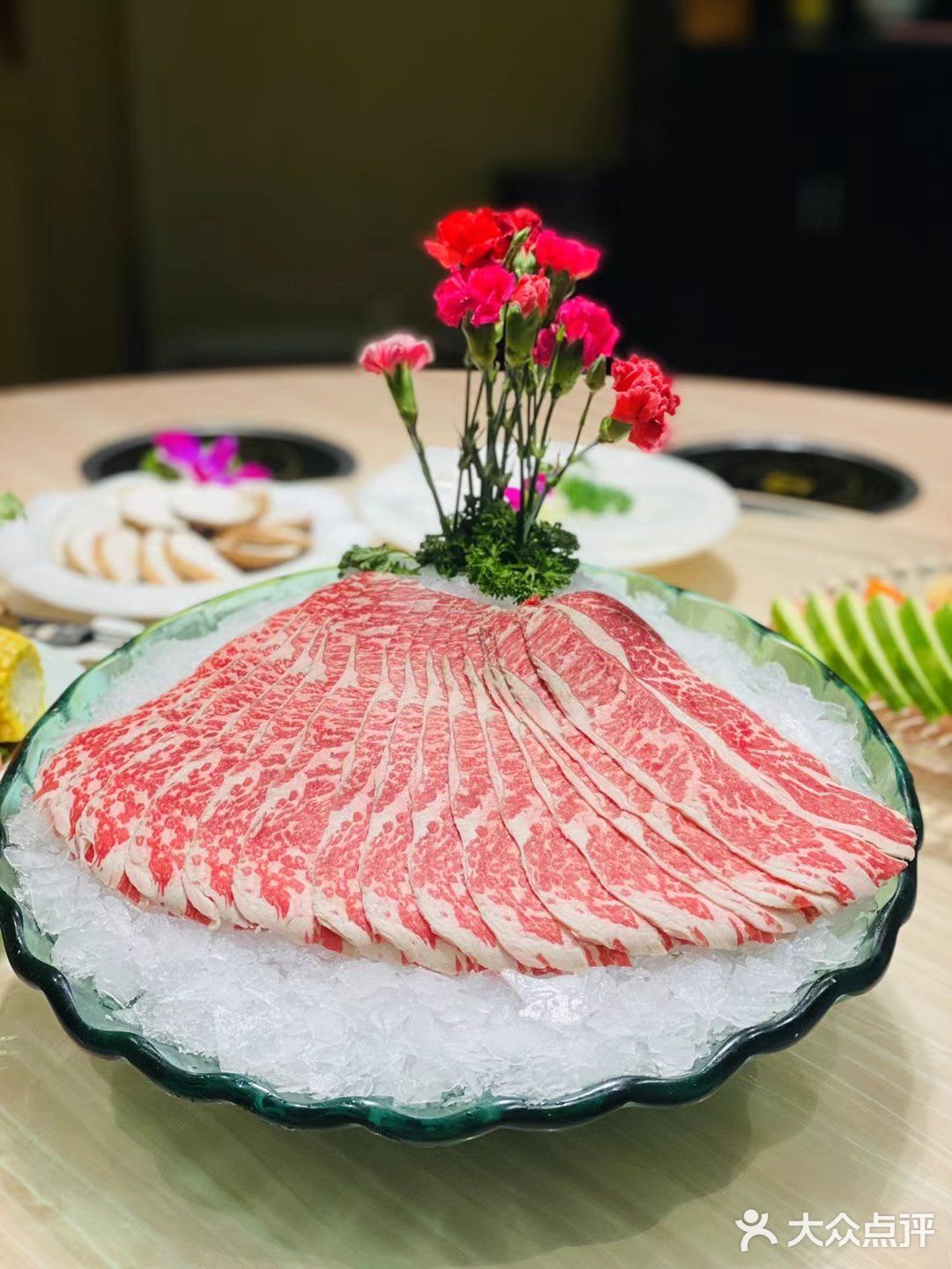 外皮酥脆可口，别看个头不大，料可是很实在