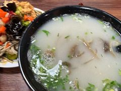 -万红路羊汤烧饼店(将台路店)